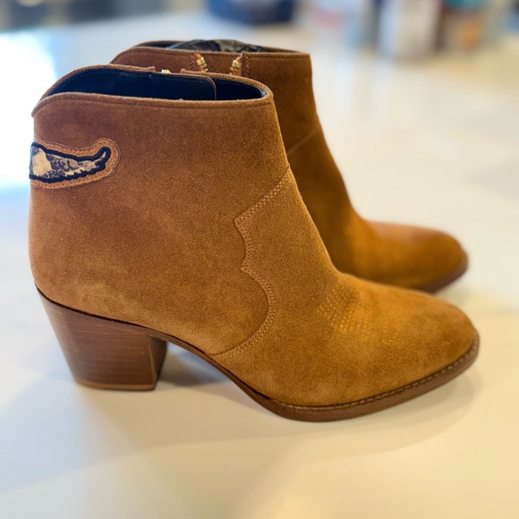 ZADIG & VOLTAIRE
Molly Suède Ankle Boots - Picture 5 of 9